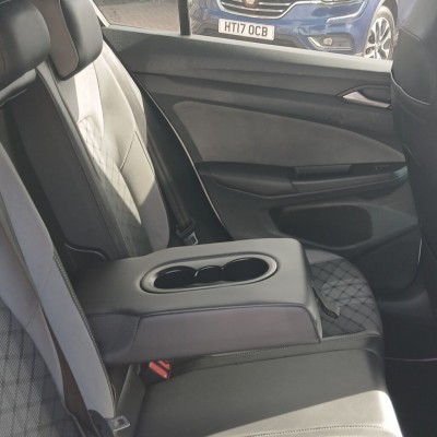 Volkswagen Golf 1.5 e Tsi Mhev R-Line Automatic