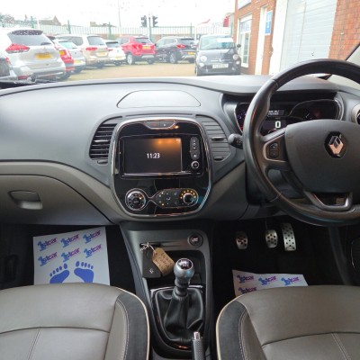 Renault Captur Iconic Nav Dci