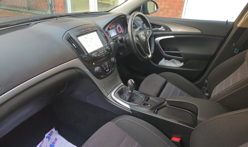 Vauxhall Insignia Sri Nav Cdti Efl