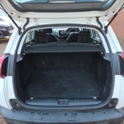 Peugeot 2008 Active Blue Hdi