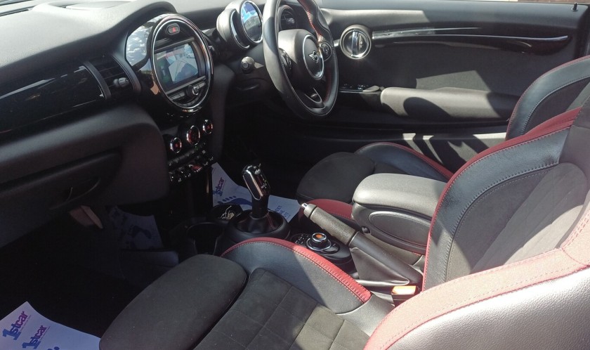 Mini John Cooper Works Auto