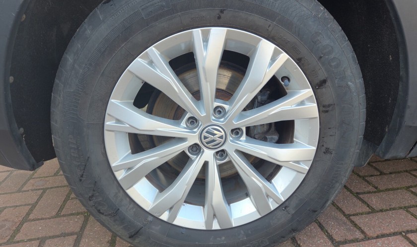 Volkswagen Tiguan S Tdi