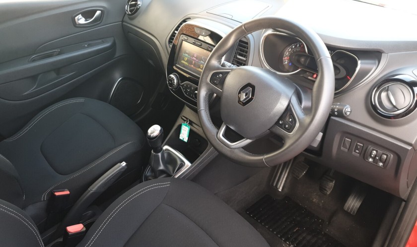 Renault Captur Iconic Tce