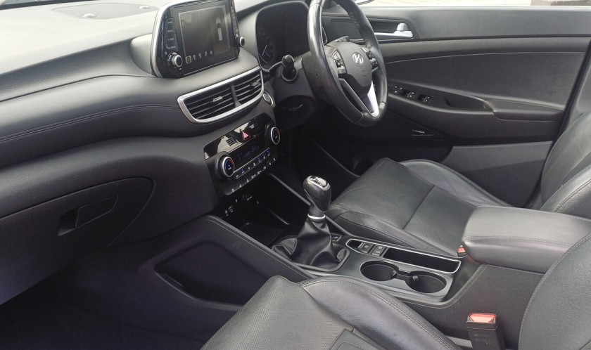 Hyundai Tucson Premium Se T-Gdi 2