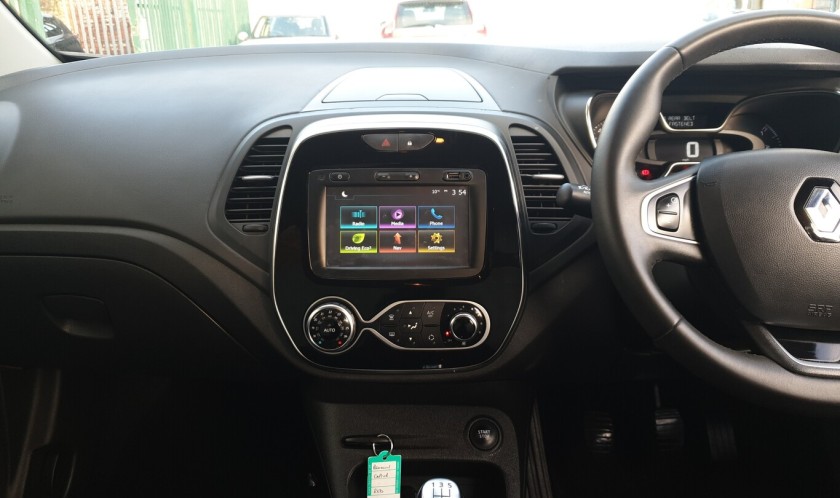 Renault Captur Iconic Tce