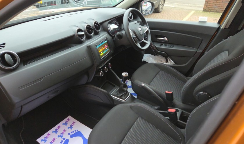 Dacia DUSTER 1.5 Blue Dci 115 Comfort 4x2