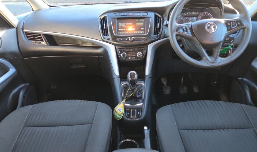 Vauxhall Zafira Tourer Design Turb