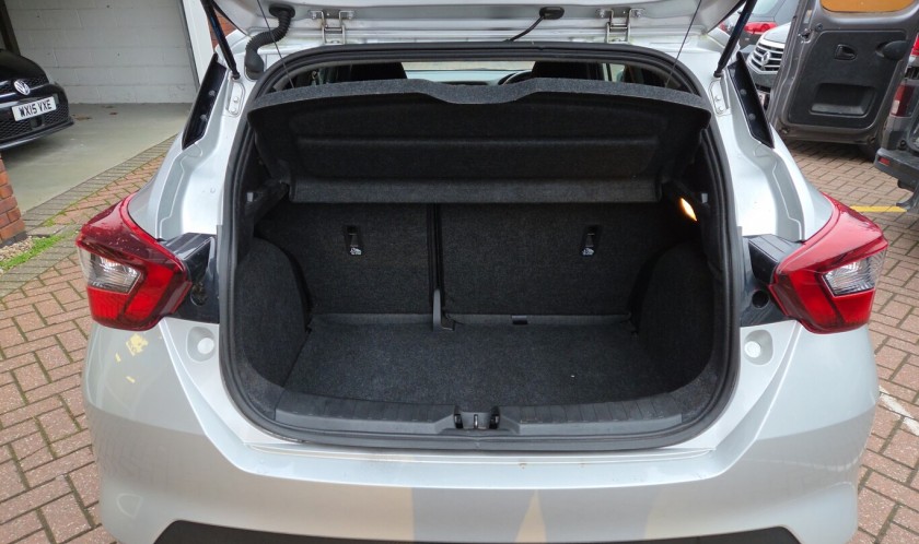 Nissan Micra N-Connecta Ig-T