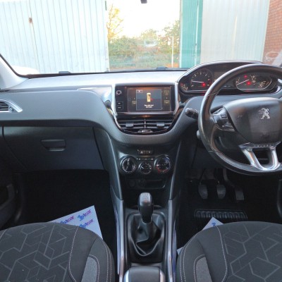 Peugeot 2008 Active Blue Hdi