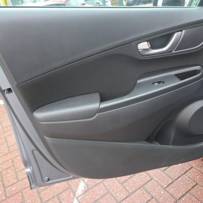 Hyundai Kona Premium