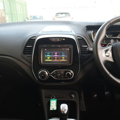 Renault Captur Iconic Tce