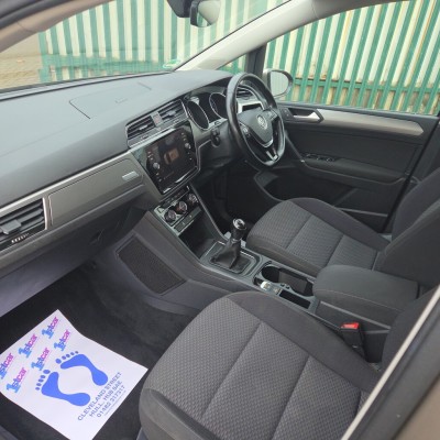 Volkswagen Touran Se Tdi Bmt