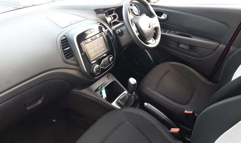 Renault Captur Iconic Tce