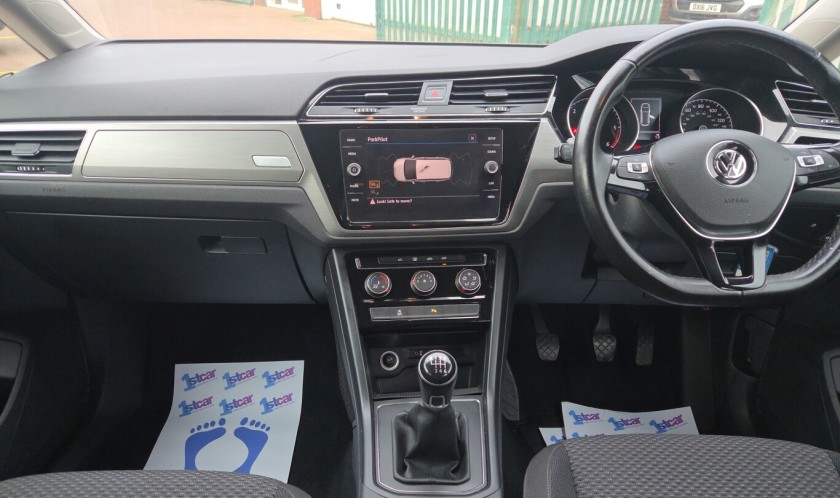 Volkswagen Touran Se Tdi Bmt