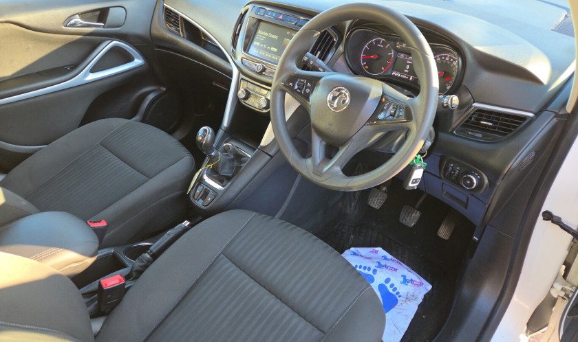 Vauxhall Zafira Tourer Design Turb