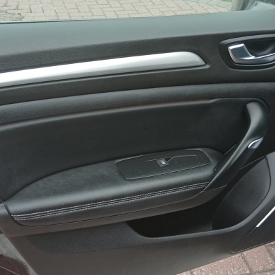 Renault Megane Iconic Blue Dci